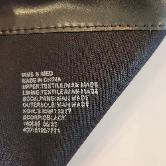 Black knee-high block heel boots! Barely worn. - Picture 4 of 15